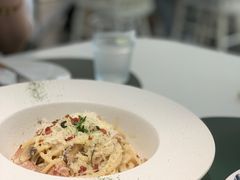 -露露家咖啡店