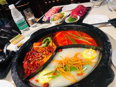 -围炉·川味鲜货火锅(万达珍珠坊店)