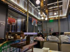 -海底捞火锅(长宁路龙之梦店)