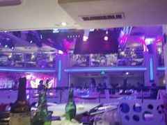 -巴特餐饮6加1音乐餐吧·新疆菜