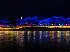 -中国宜宾·长江地标广场