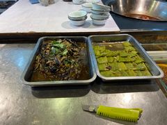 -靠山屯东北农家菜(八龙桥雅苑店)