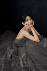 -易摄影婚纱摄影工作室