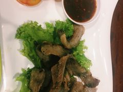 -Dang restaurant (patong phuket)