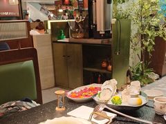 -得意咚瓜·顺德鱼生·冬瓜火锅(深圳首店)