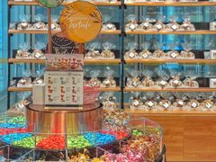 -Laderach 莱德拉(上海环贸iapm店)