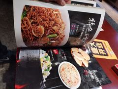 -老街坊美食汇(玉兰大街店)