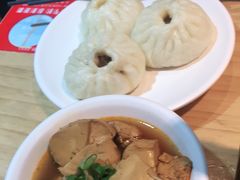 -凤起龙游老面包子(凯德晶品店)