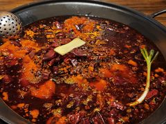 -旧街市鲜货老火锅(大光路店)