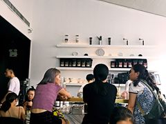 -UNI UNI(环亚凯瑟琳店)