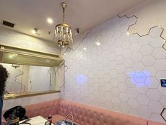 -范特西FANTASY量贩式KTV(民主广场店)