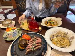 -秘密旅行Bonjour(黑金冠 江南西店)
