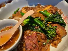 -大头虾越式风味餐厅(光明广场店)