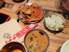 -成都你六姐·牛肉冒菜(上海环宇荟店)