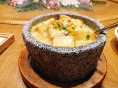 石锅海胆豆腐-新海渔港·胶东海鲜家常菜·家宴(奥体中心店)