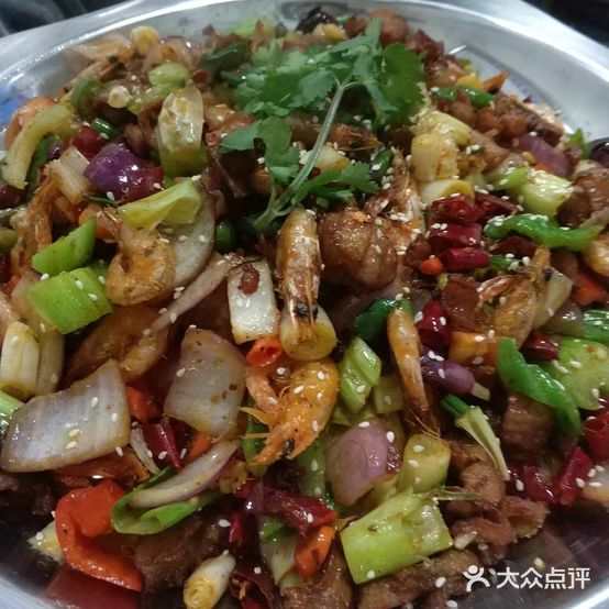 卢妈香锅(湖光东街店)