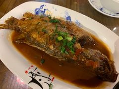-缘来聚·徽菜名店(黄山宏村店)