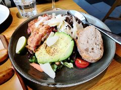 鸡肉牛油果沙拉-The Diner X餐厅(青岛万象城店)
