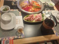 -廖掌柜·重庆鲜货火锅(上海首店)