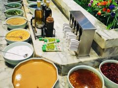 自助调料区-火锅岛潮牌自助餐厅(天津天佑城店)