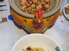 -绿草地·湘菜(酃湖师院店)