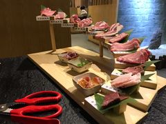-虎焱炭火烧肉