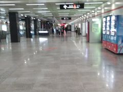 -常熟路(地铁站)