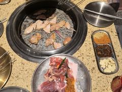 -姜胖胖韩式自助烤肉(光明万达店)