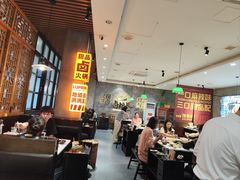 -卤校长老火锅(杨家坪直营店)