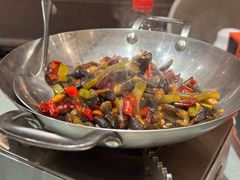 -辛香味烧鱼馆·非遗技艺·排骨红烧肉(光谷医药园店)