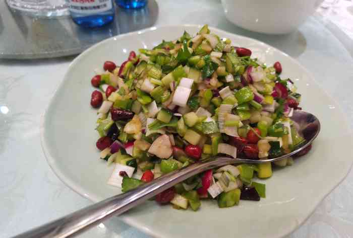 宽沟食府"位置在大运河公园5号门出来不远,也较好找.