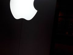 -Apple零售店(华贸购物中心店)
