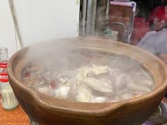 连州果园鸡-威邵鸡煲(西华路总店)