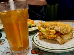 -香港新发烧腊茶餐厅(水围店)