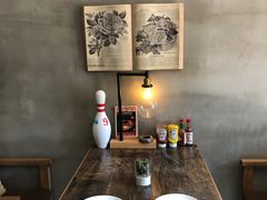 -HIGH FIVE哈福手工汉堡(桂林路店)