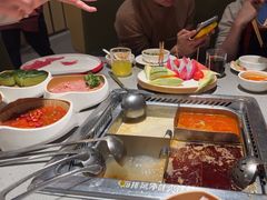 -海底捞火锅(世豪广场店)