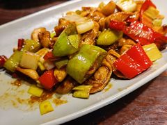 -前海沿·青岛菜(大拇指广场石老人店)