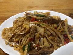 -牛八宝桂林米粉(八里庄店)