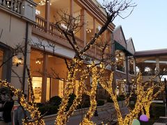 -王府井奥莱临潼小镇(临潼店)
