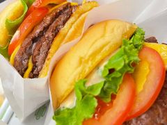 Shack Burger 招牌牛肉堡-Shake Shack(南山万象天地店)