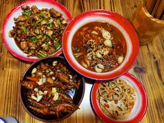 -老三样·美食研究中心(世贸路店)