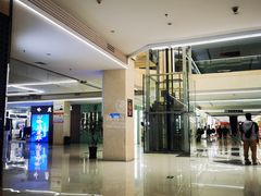 -大营西亚皮草新城