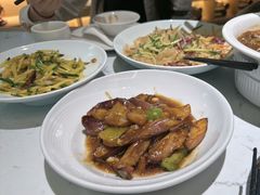 -关东小磨东北菜(漕河泾印象城店)