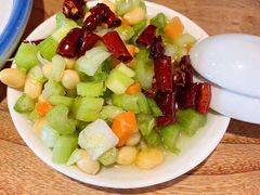 -小放牛炒菜馆(军校店)