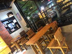 -啊噗吐呦现场烘焙(麦凯乐店)