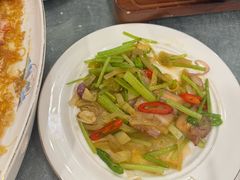 -永記粤菜·五指毛桃花雕鸡煲(九亭店)