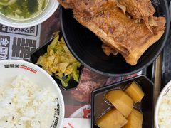 -犟骨头排骨饭•大骨面(弘阳广场店)