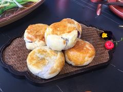 手工玫瑰酥-鑫悦诚府·新鲁菜·餐厅(趵突泉店)
