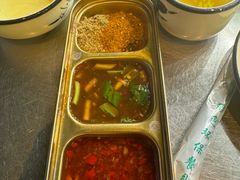 -老渔家·白族·石板烧·野生菌火锅(古城中心店)