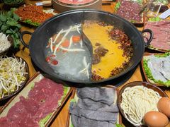 -壹兆圆重庆火锅手工炒底料(长白格林玫瑰湾店)